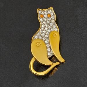 Vintage Monet Cat Pin